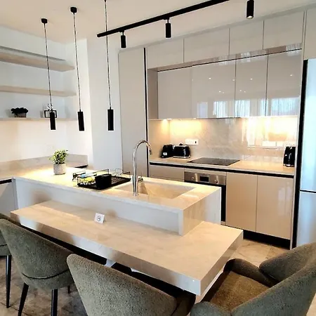 Apartman Zantis Executive 301 *