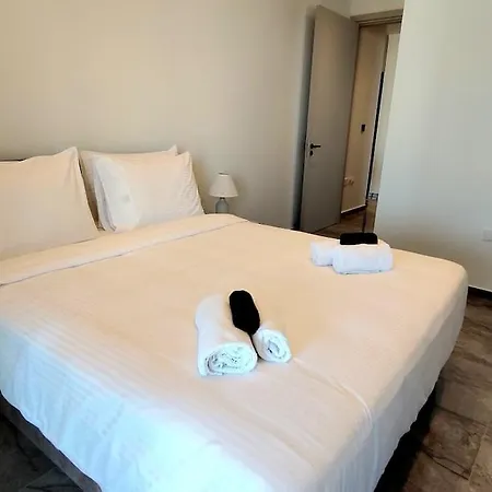 Apartman Zantis Executive 301 *